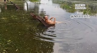 Шебекино: Лежаки на пляже погрузились в реку, но паниковать не стоит