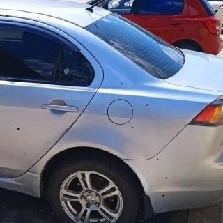 Беспилотники атакуют Белгород: три пострадавших и разрушения